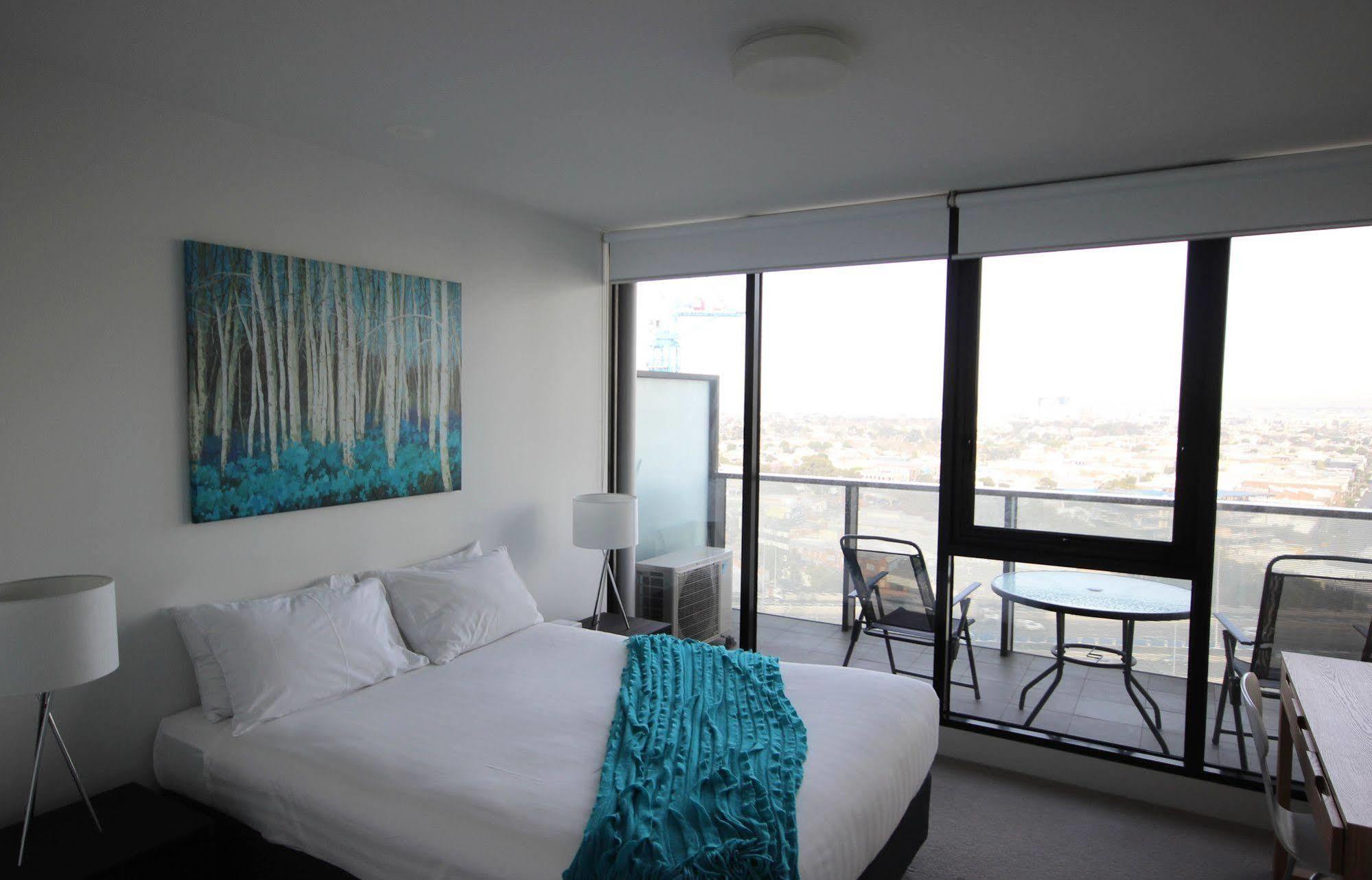 Wyndel Apartments - Southbank Views Melbourne Exterior photo